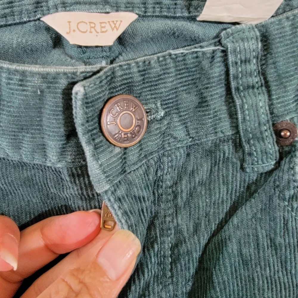 J. Crew City Fit Green Corduroy Pants Women 27S Mid-Rise Straight Leg Minimalist